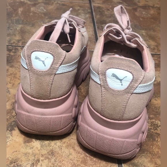 Buffalo London Puma gently used women’s size 8 - Picture 3 of 4